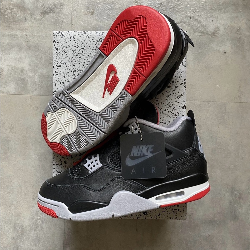 Men’s size 9.5 Nike Air Jordan 4 retro Bred reimagined black leather og vintage - Picture 2 of 9